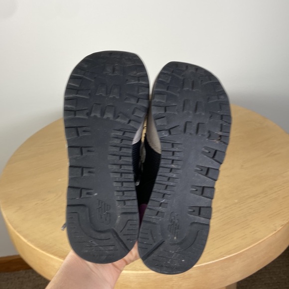 New Balance 515 Kids 11 Athletic Sporty Retro Sneaker Black Purple Casual Shoe - Picture 6 of 8